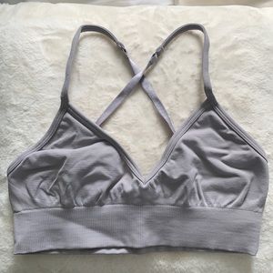 LULULEMON CONVERTABLE SPORTS BRA